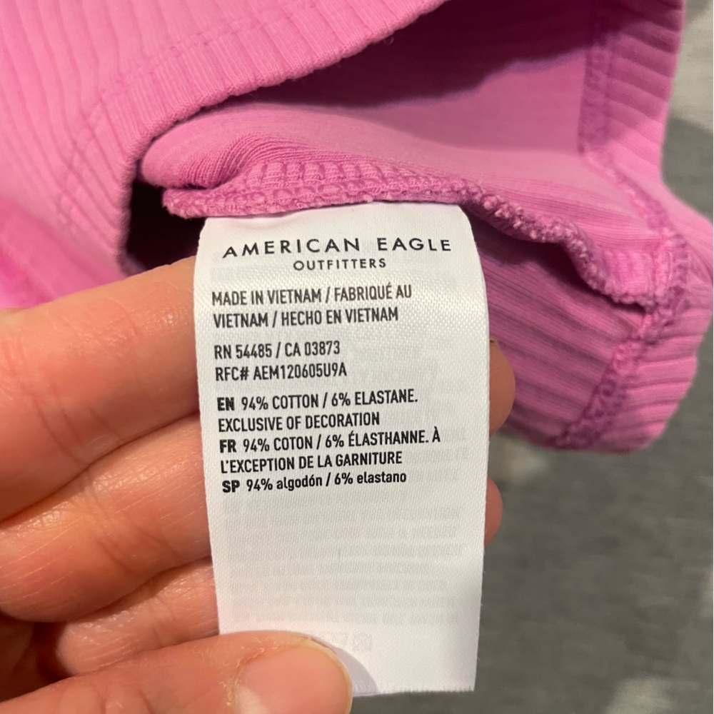 American Eagle Pink Halter Top Size Medium Y2K Summer - Picture 6 of 7